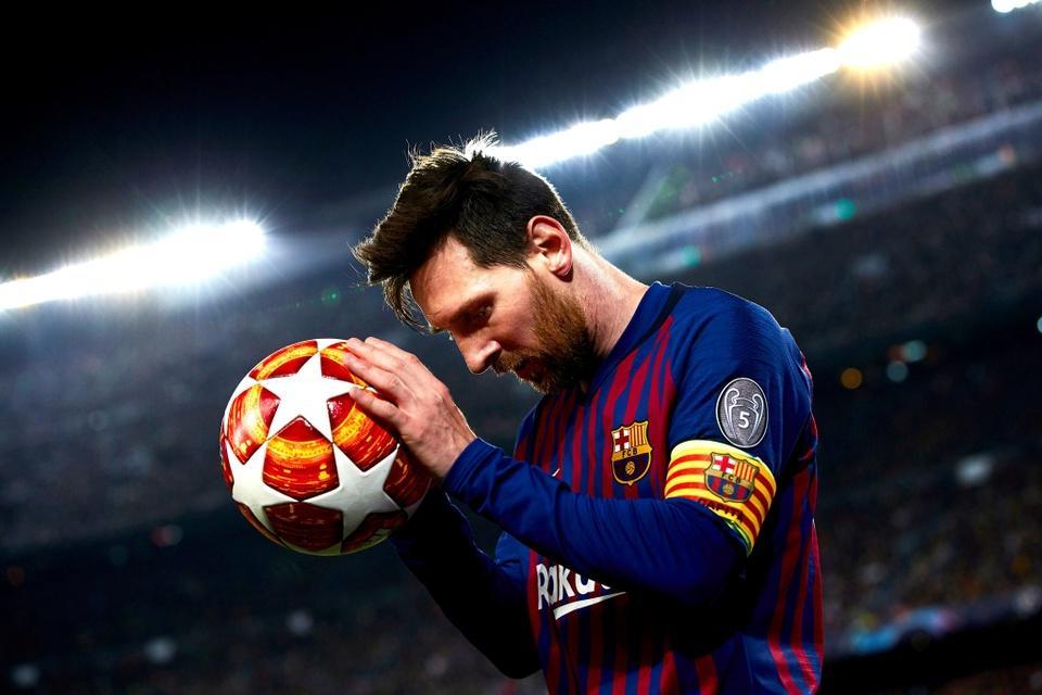 đội hình mạnh nhất thế giới cần có một Messi bản lĩnh